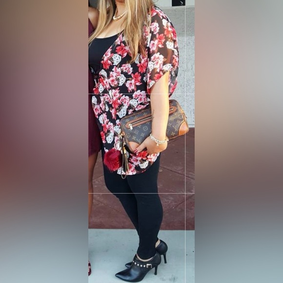 đź‘‘âś…PRICE FIRMâś… AUTHENTIC LV Marley Dragonne GM - Picture 15 of 17